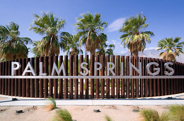 istock Sign in Palm Springs, CA with palm trees 486352132