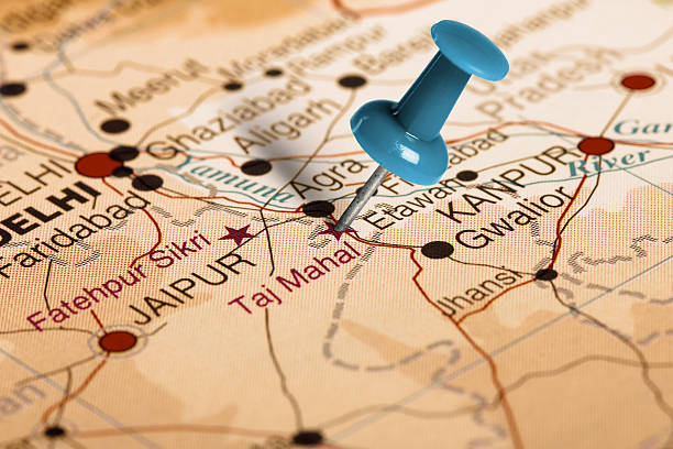 istock Location Taj Mahal. Blue pin on the map. 486352948