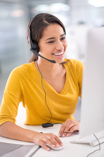 stara najlepszych w celu zaspokojenia potrzeb klientów - customer service representative women service telephone zdjęcia i obrazy z banku zdjęć