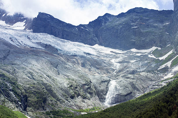 istock The tops of the mountains 486402692