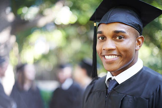 nada vai manter-me! - graduation student women beauty imagens e fotografias de stock