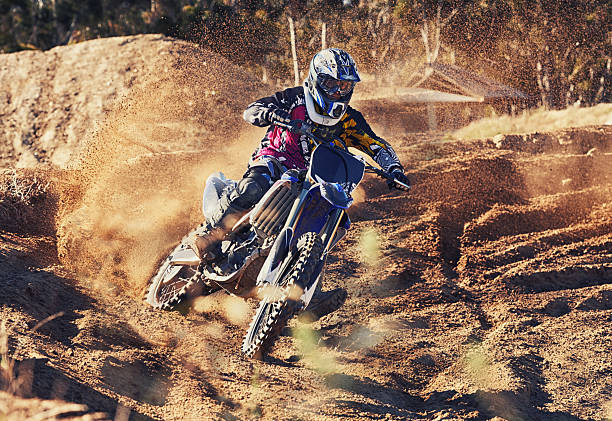 istock Pushing his dirtbike to the limit 486441977