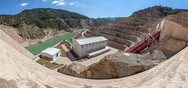 Kopru Dam - foto stock