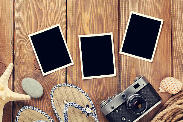 istock Travel and vacation photo frames and items 486451588