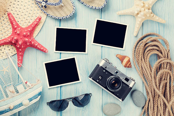 istock Travel and vacation photo frames and items 486451844