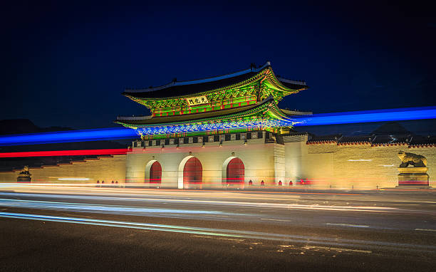 istock Gyeongbokgung Palace At Night 486466454