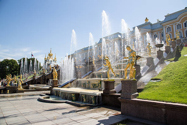 istock Peters Palace at Peterhof 486480744