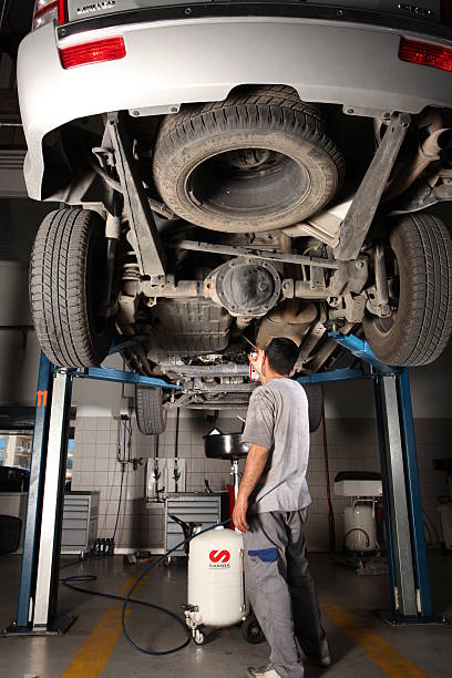 istock Auto Repair Shop 486495968
