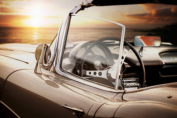 kabriolet oldtimer-samochód zabytkowy - outdoors car convertible wealth zdjęcia i obrazy z banku zdjęć
