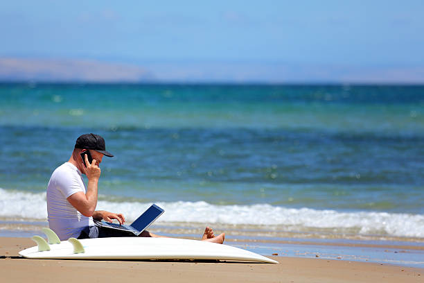 praca na dzień - surfing surf wave men zdjęcia i obrazy z banku zdjęć