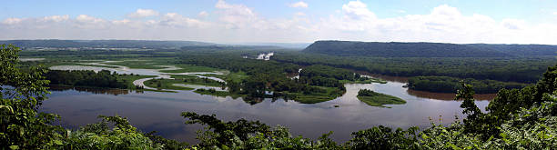 istock Scenic View Overlooking Mississippi River 486503573