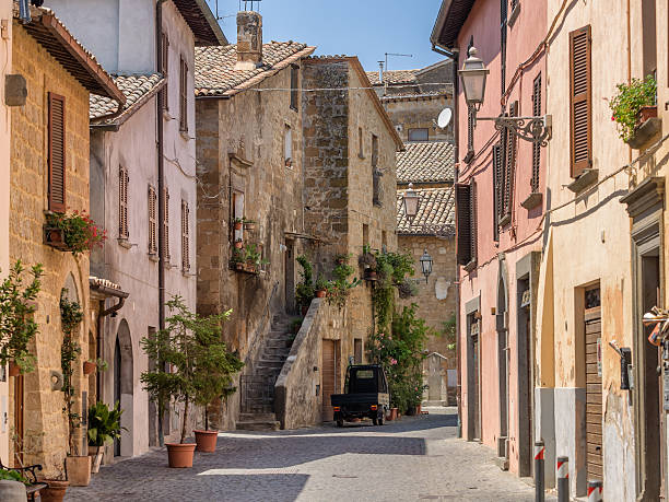 Pequenas ruas de Orvieto em Úmbria - fotografia de stock