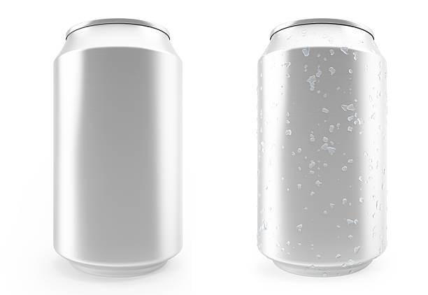 istock Set aluminum cans, wet with drops and without, isolated on 486516902