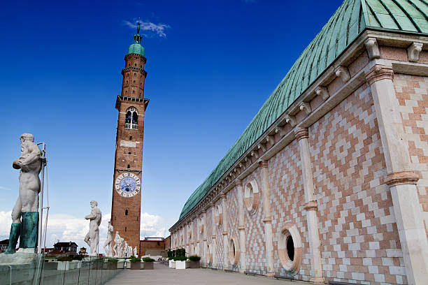 terrace de basílica, vicenzacity in ivory coast, itália - palladian imagens e fotografias de stock