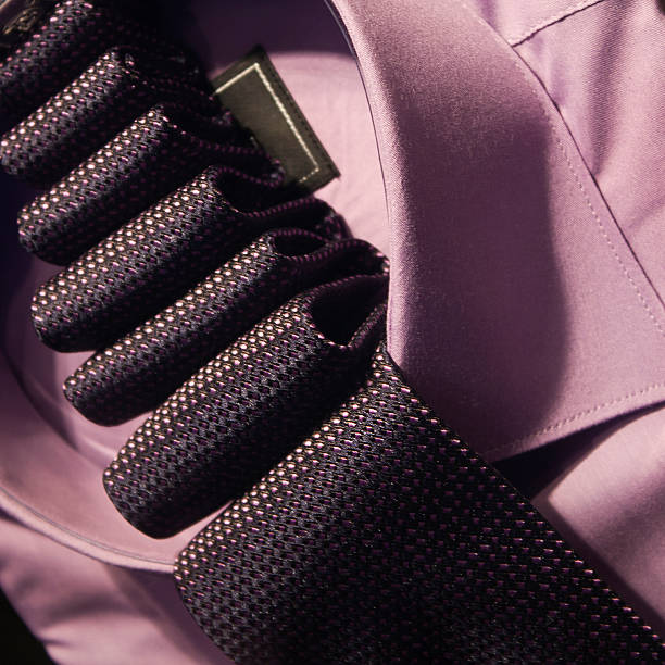 창 표시 - necktie pink shirt luxury 뉴스 사진 이미지