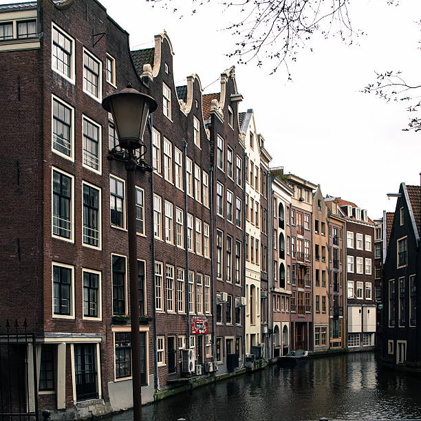 istock Water canal in Amsterdam city centre 486585924