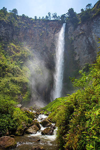 istock Sipisopiso waterfall in northern Sumatra, Indonesia 486655304