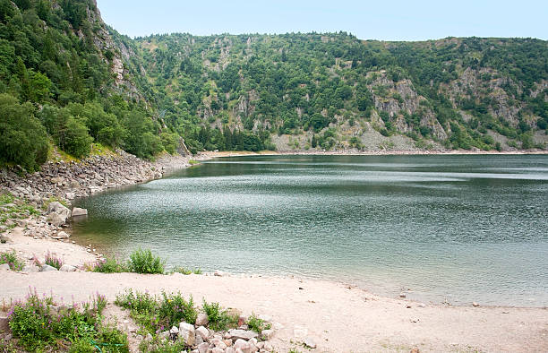 lago blanc - white lake fotografías e imágenes de stock