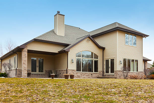 istock Large House With Vinyl and Brick Siding 486696653
