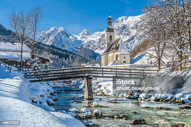 Winterlandschaft Der Bayerischen Alpen Mit Kirche Ramsau Deutschland Stockfoto und mehr Bilder von 2015