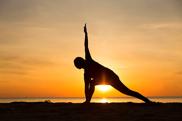 Yoga Yoga by the Sea yoga stock pictures, royalty-free photos & images