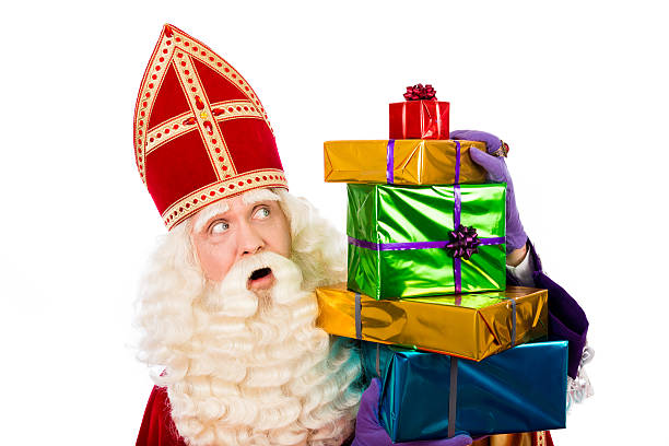 istock st.Nicholas showing  gifts 486733610
