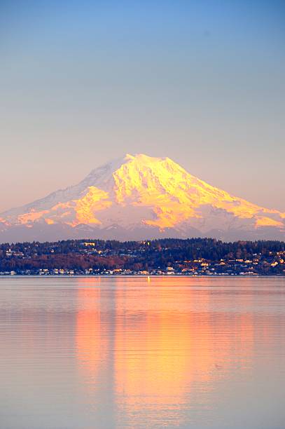 istock Alpenglow on Mount Rainier reflects on Puget Sound 486749109