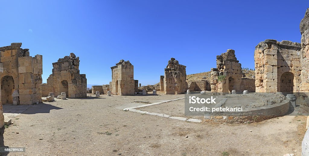 Wczesne Kościół Hierapolis-panoramiczny - Zbiór zdjęć royalty-free (Saint Philip)