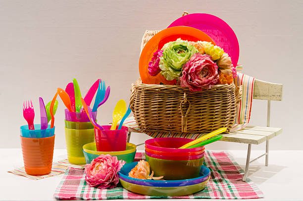 Colorful tablewares