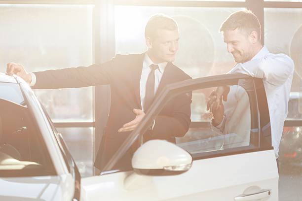 istock Watching vehicle in dealership 486822860