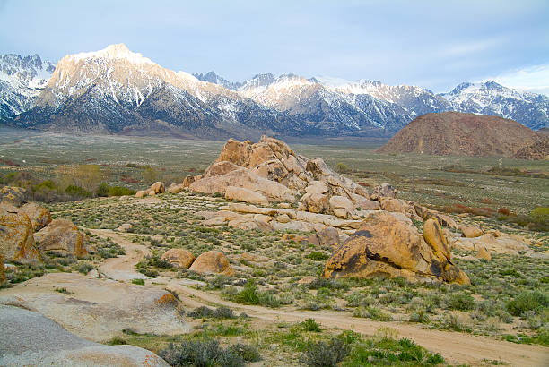 istock Granite rock formations at the Alabama Hills, California 486841848
