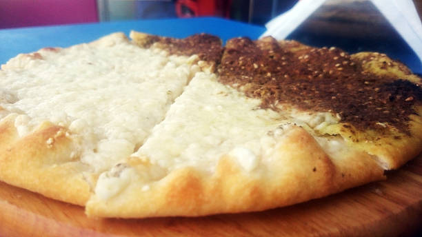 istock Coctail Manakeshi - cheese and zaatar 486892538