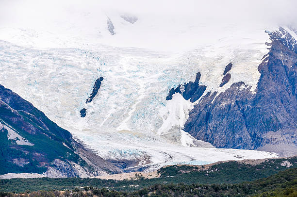 istock Glacier Cerro Torre, El Chalten, Argentina 486893092