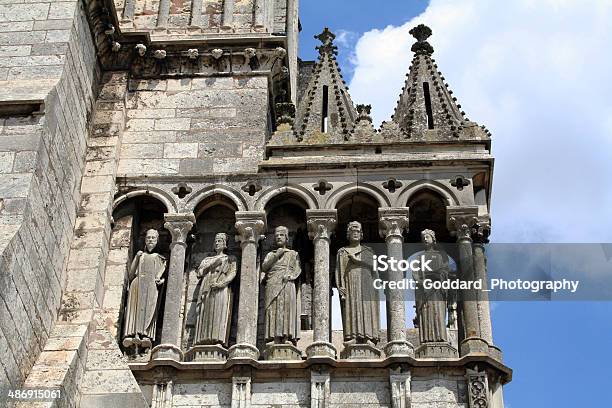 France Chartres Cathedral Statues Stock Photo - Download Image Now - Cathedral, Chartres, Chartres Cathedral