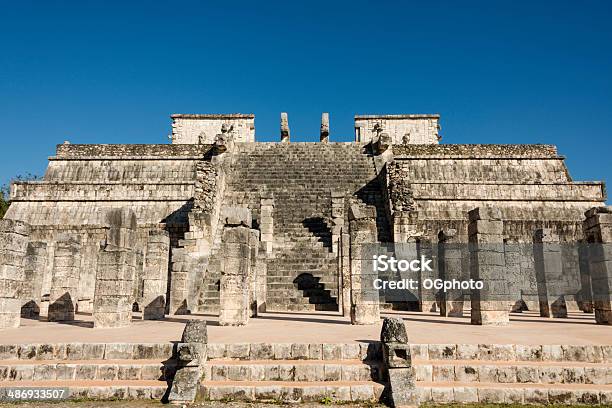 Templo Dos Guerreiros Chichen Itza México Xxxl - Fotografias de stock e mais imagens de Altar de Chac Mool - Altar de Chac Mool, Antigo, Antiguidades