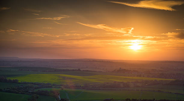 coucher du soleil - grandchester photos et images de collection