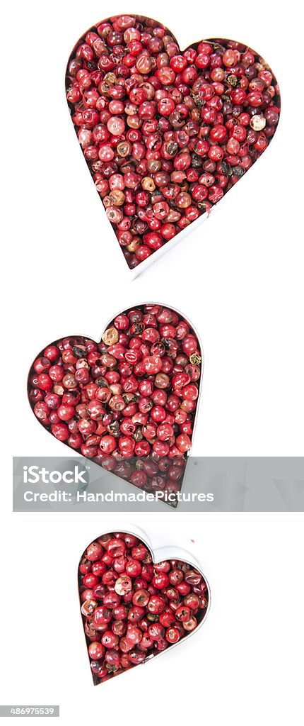 Розовый перца Символ сердца (на белом) - Стоковые фото Перец - Овощ роялти-фри