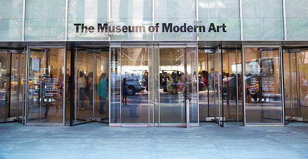 moma entrance in new york - 紐約市現代藝術博物館 個照片及圖片檔