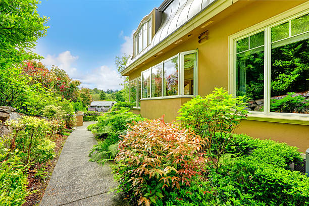 istock Luxury house exterior. Walkway 486998233