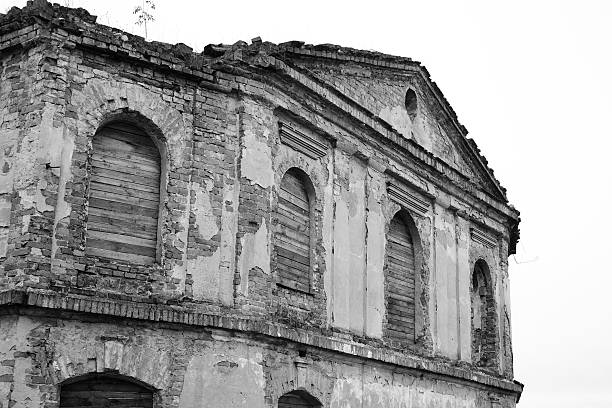 istock The ruins of a synagogue in Stolin. 487000808