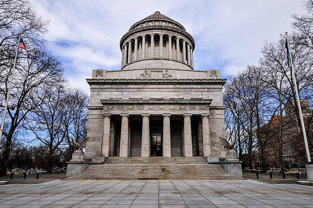 istock Grant's Tomb in New York City 487004439