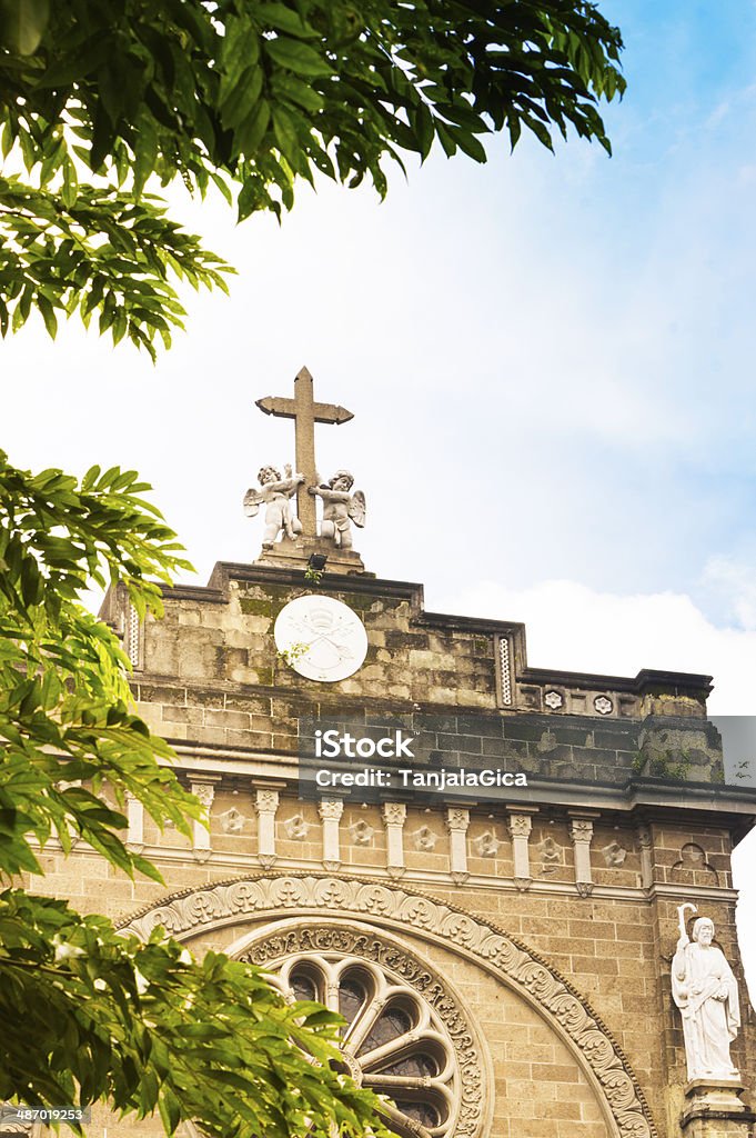 La Catedral Metropolitana de Manila-Basílica - Foto de stock de Catedral libre de derechos