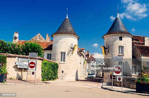 Chablis Village Burgundy France Stock Photo - Download Image Now - Chablis Wine, France, Village