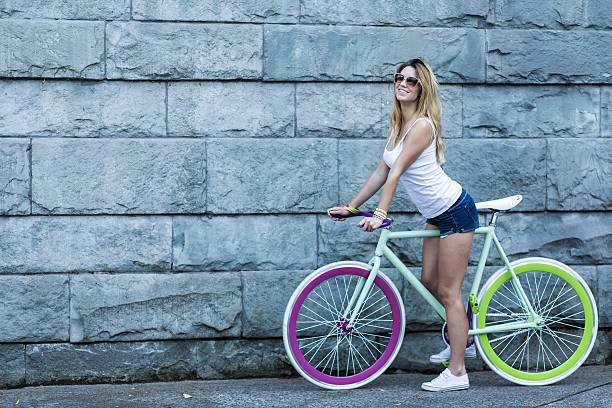 istock Athletic woman doing sport 487035744