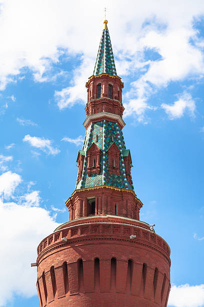 istock Beklemishevskaya Tower of Moscow Kremlin 487045702