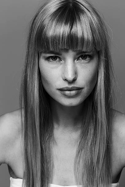 istock Dramatic portrait of beauty 487057116