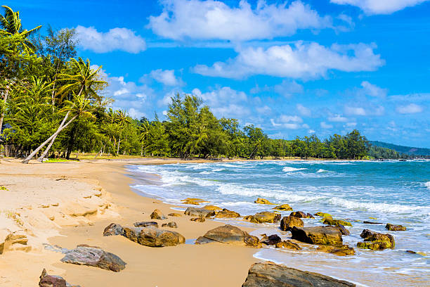 istock Amazing Beach Front in Phu Quoc, Vietnam 487078426