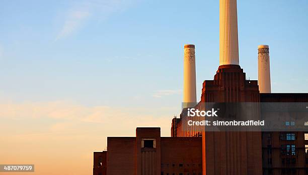 Battersea Power Station Stock Photo - Download Image Now - Battersea Power Station, Art Deco, British Culture