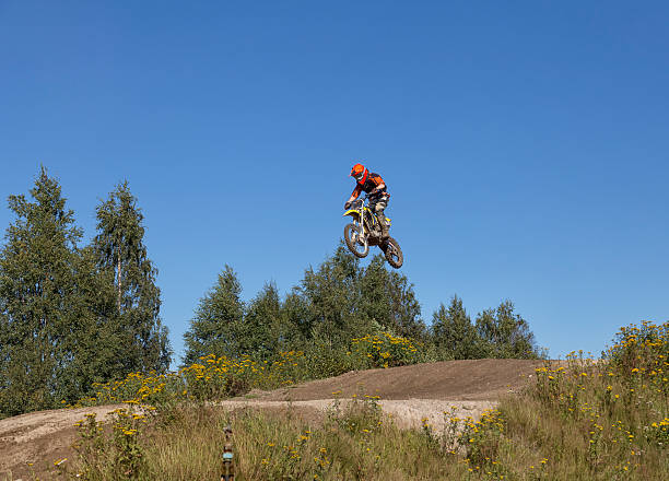 istock Long and high jump with motorcycle 487093070