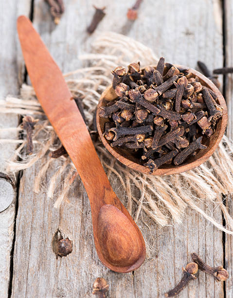 istock Cloves in a small bowl 487098135